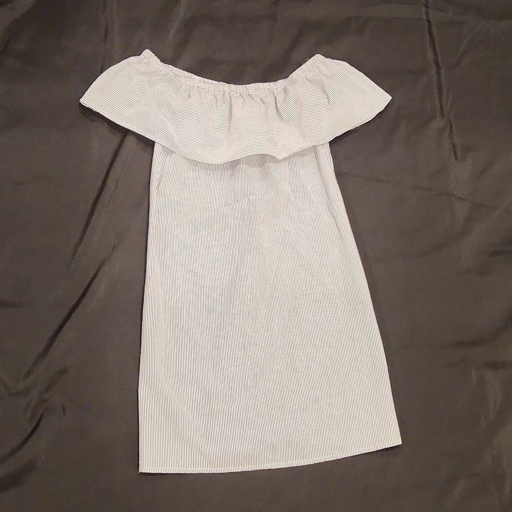 3/$30  Speechless Womens Off the Shoulder Dress